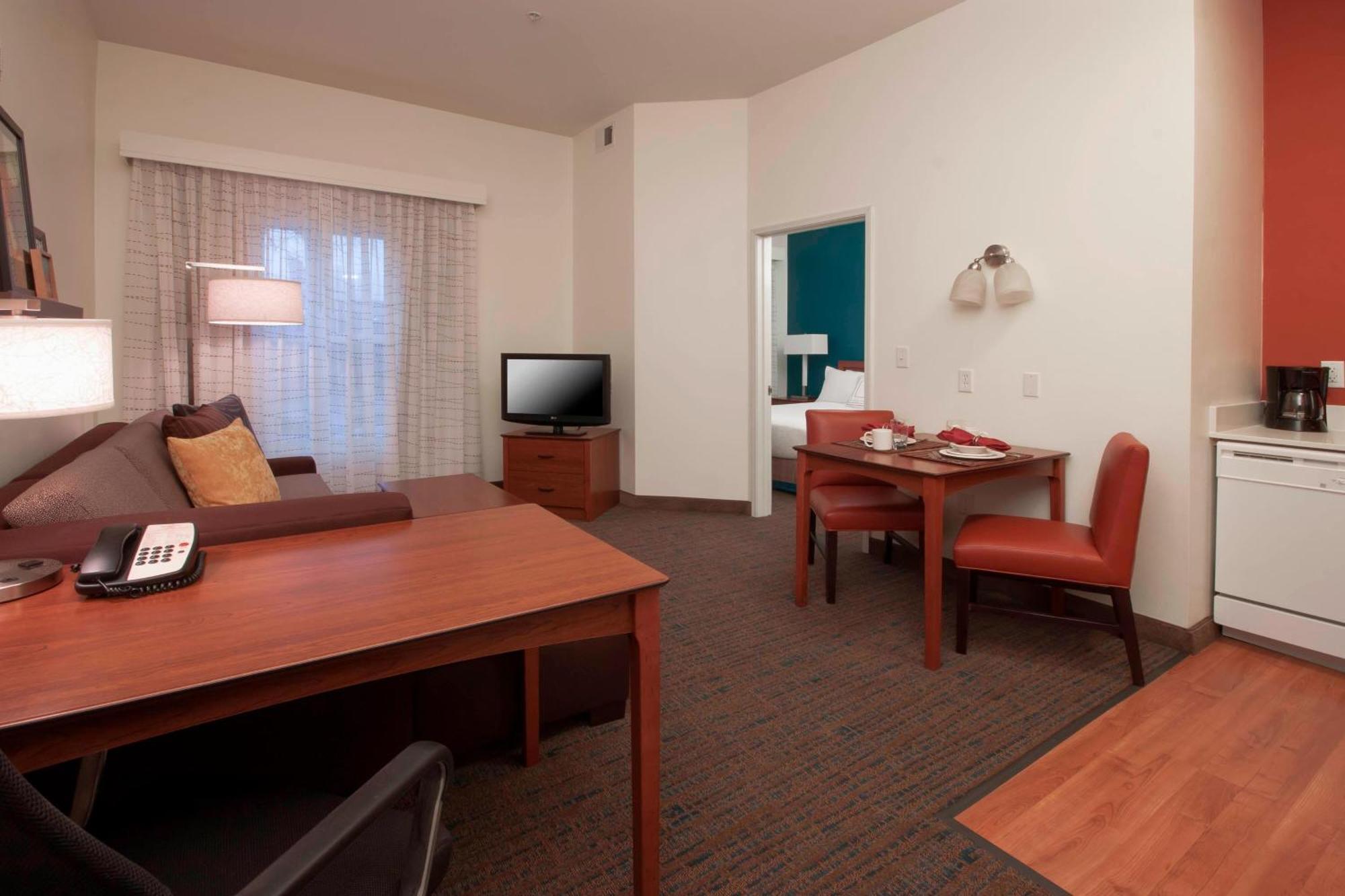 Residence Inn Des Moines West At Jordan Creek Town Center Вест-Де-Мойн Екстер'єр фото