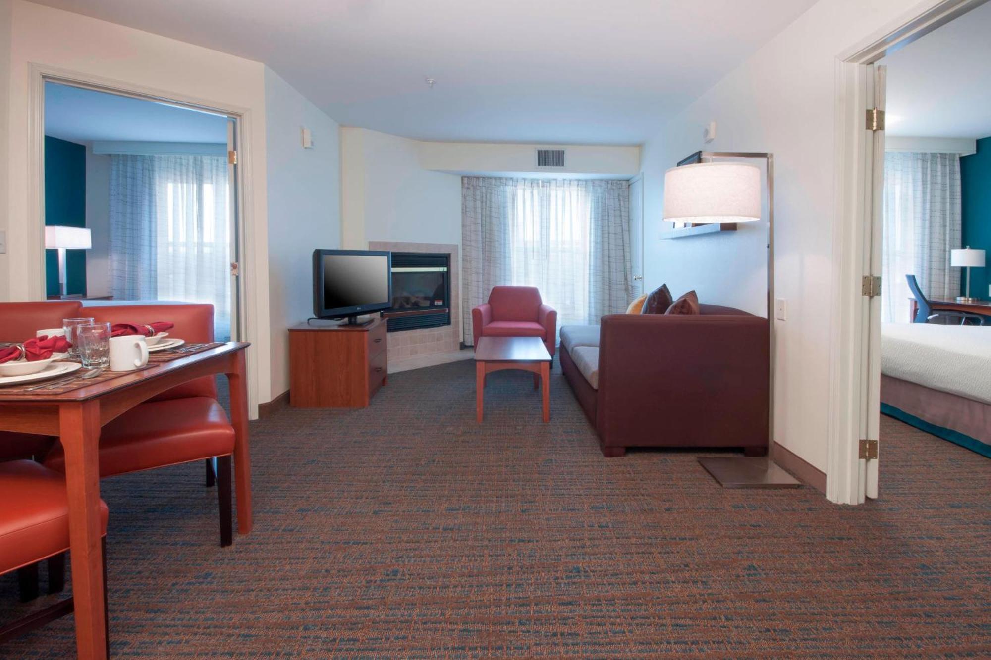 Residence Inn Des Moines West At Jordan Creek Town Center Вест-Де-Мойн Екстер'єр фото